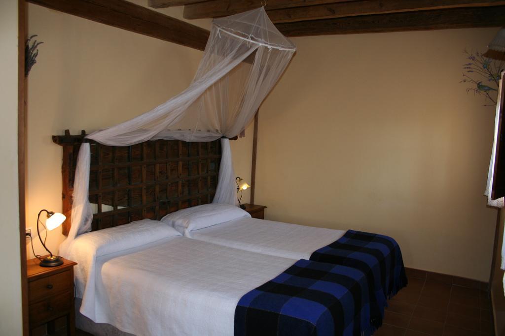 La Huerta De San Lorenzo Segovia Room photo