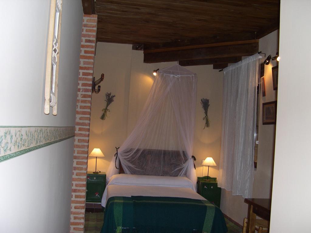 La Huerta De San Lorenzo Segovia Room photo