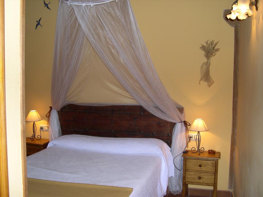 La Huerta De San Lorenzo Segovia Room photo