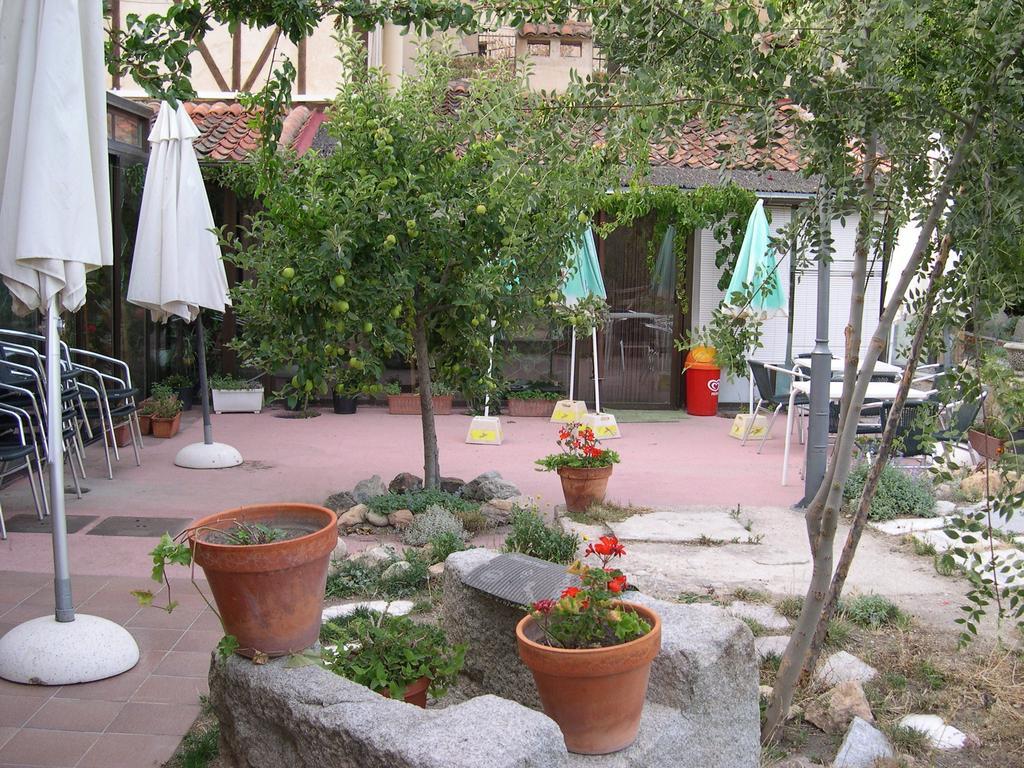 La Huerta De San Lorenzo Segovia Exterior photo