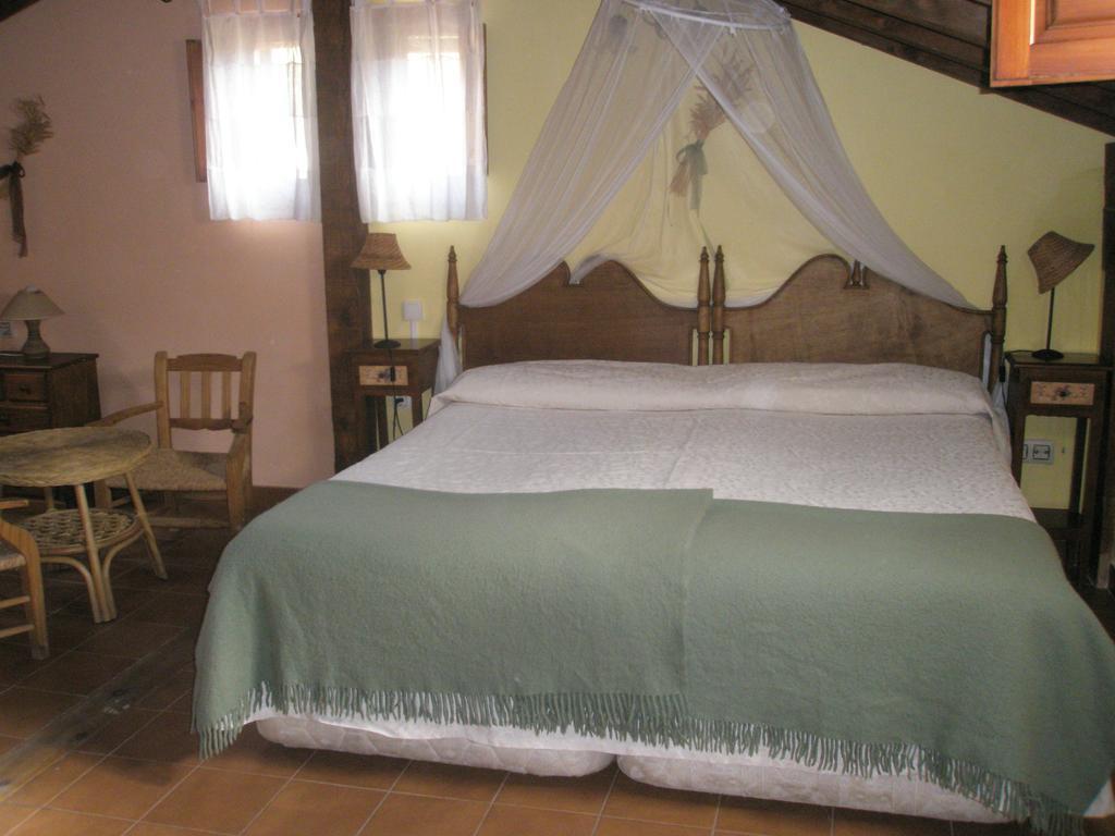 La Huerta De San Lorenzo Segovia Room photo